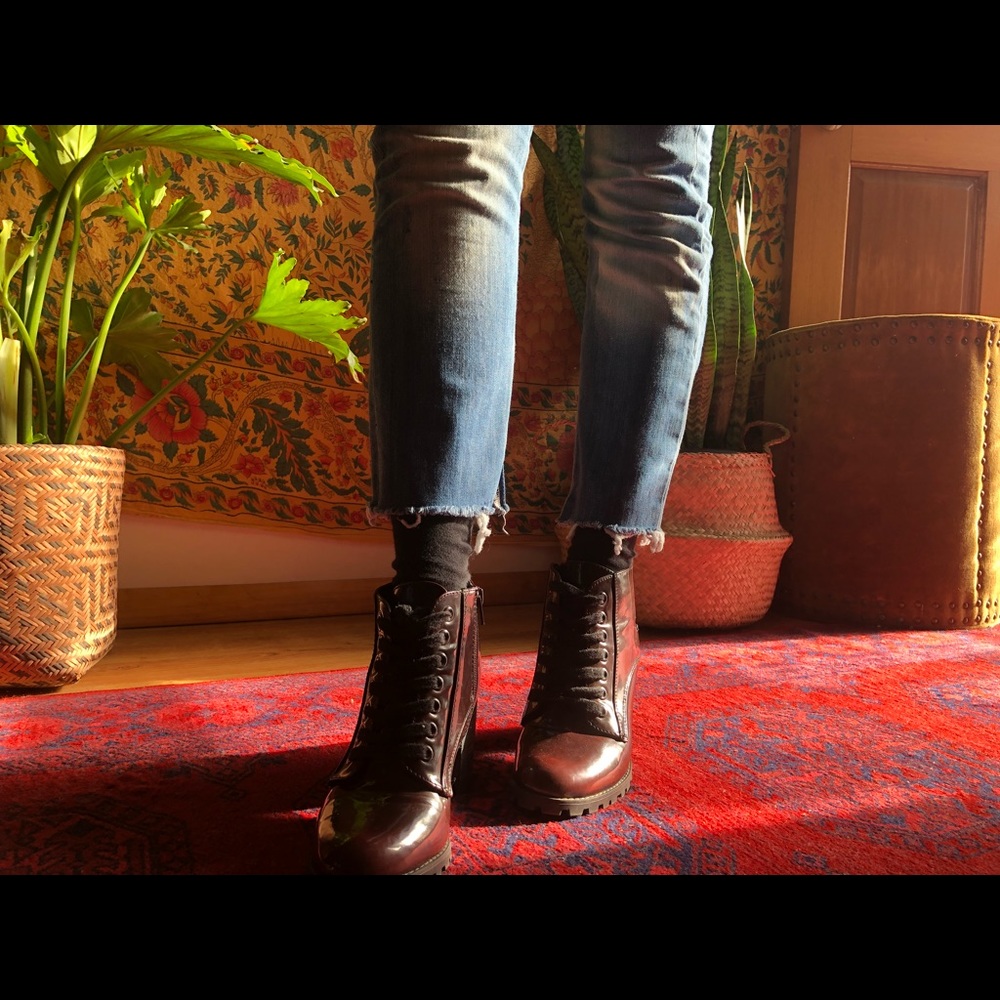 Maroon booties - Picture 2 of 5